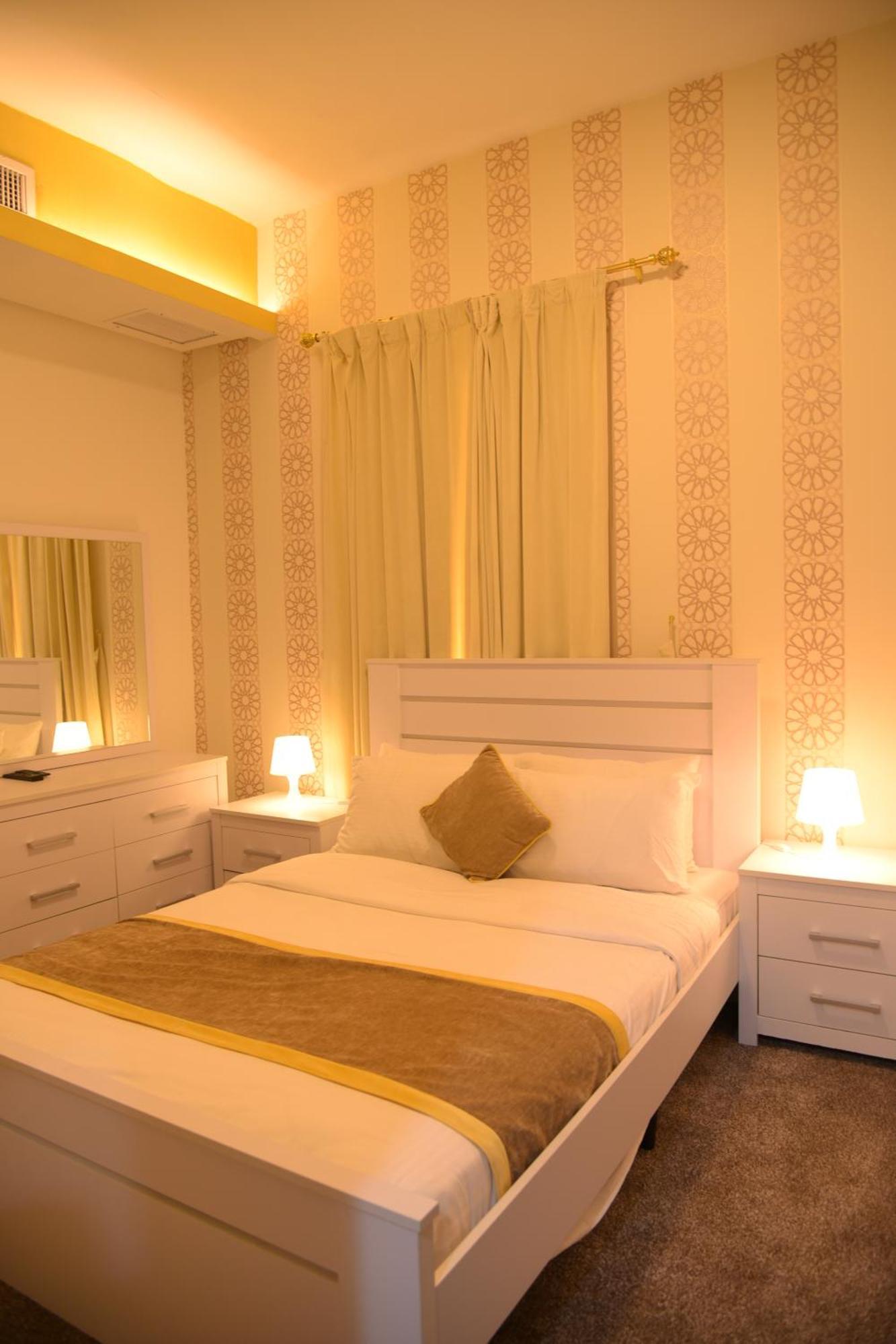 Dahlia Hotel Apartment Riggae Kuwait City Exteriér fotografie